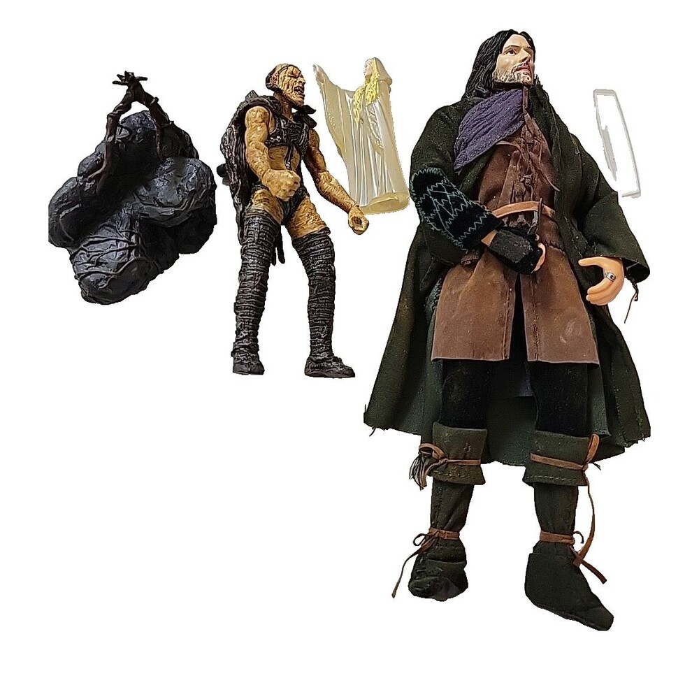 LORD OF THE RINGS Action Figure Lot Aragon Sharku Rider Galadriel Gollum rock